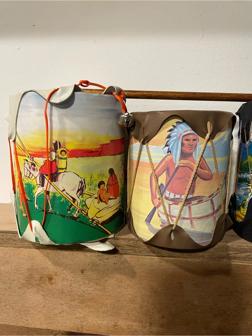 Vintage Style Toy American Indian-themed Barrel Drum Lot Kids Toys souvenirs